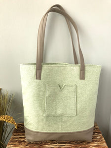 Lape Tote