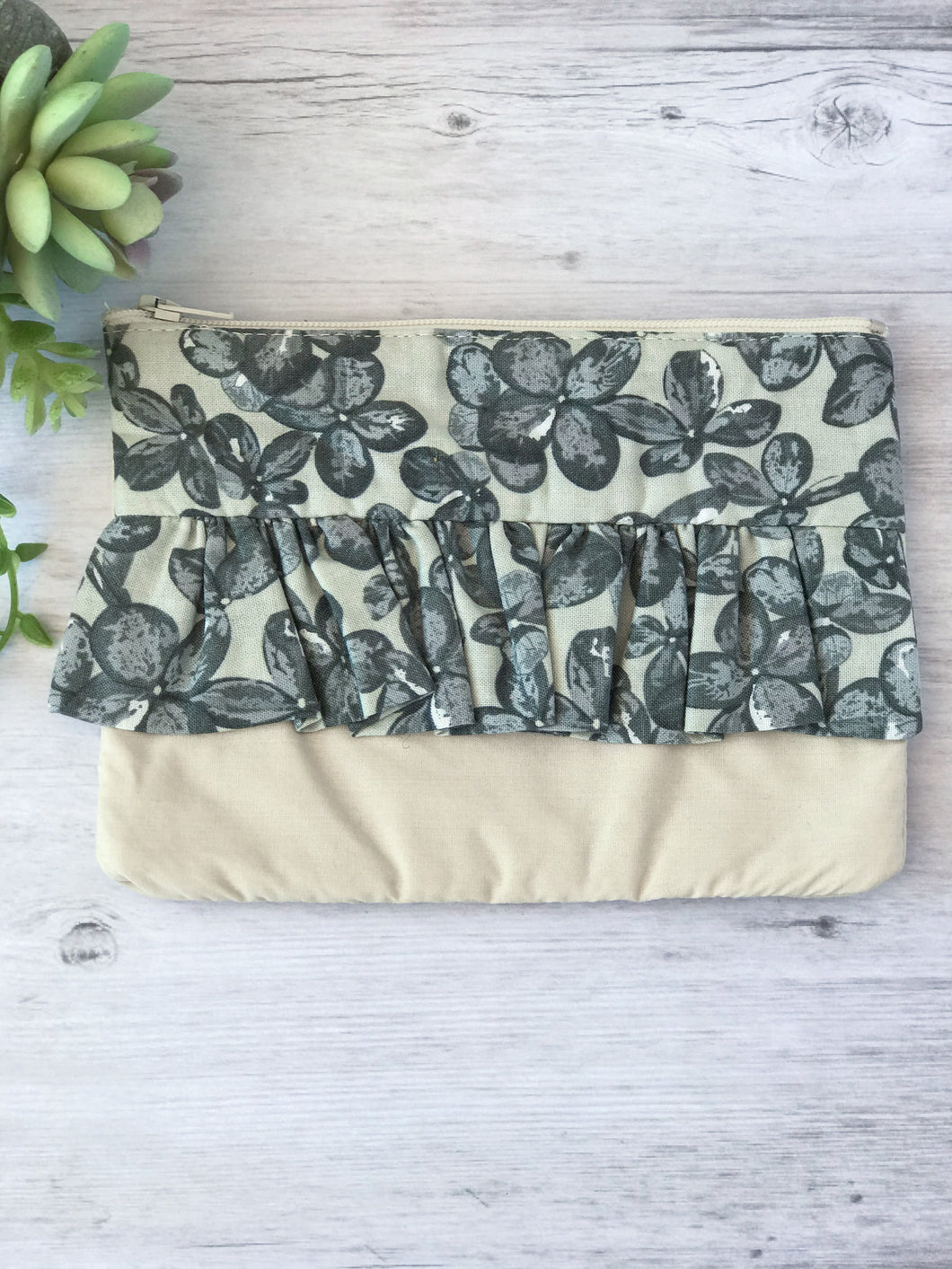 Ti Fi Pouch